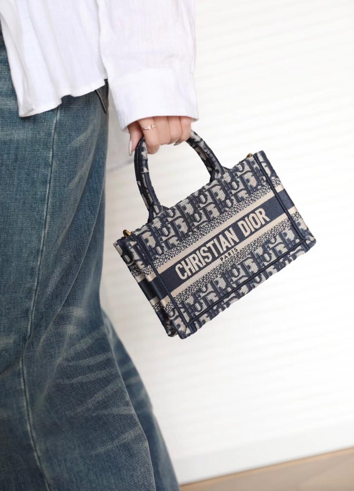 Dior拆包 MINI TOTE