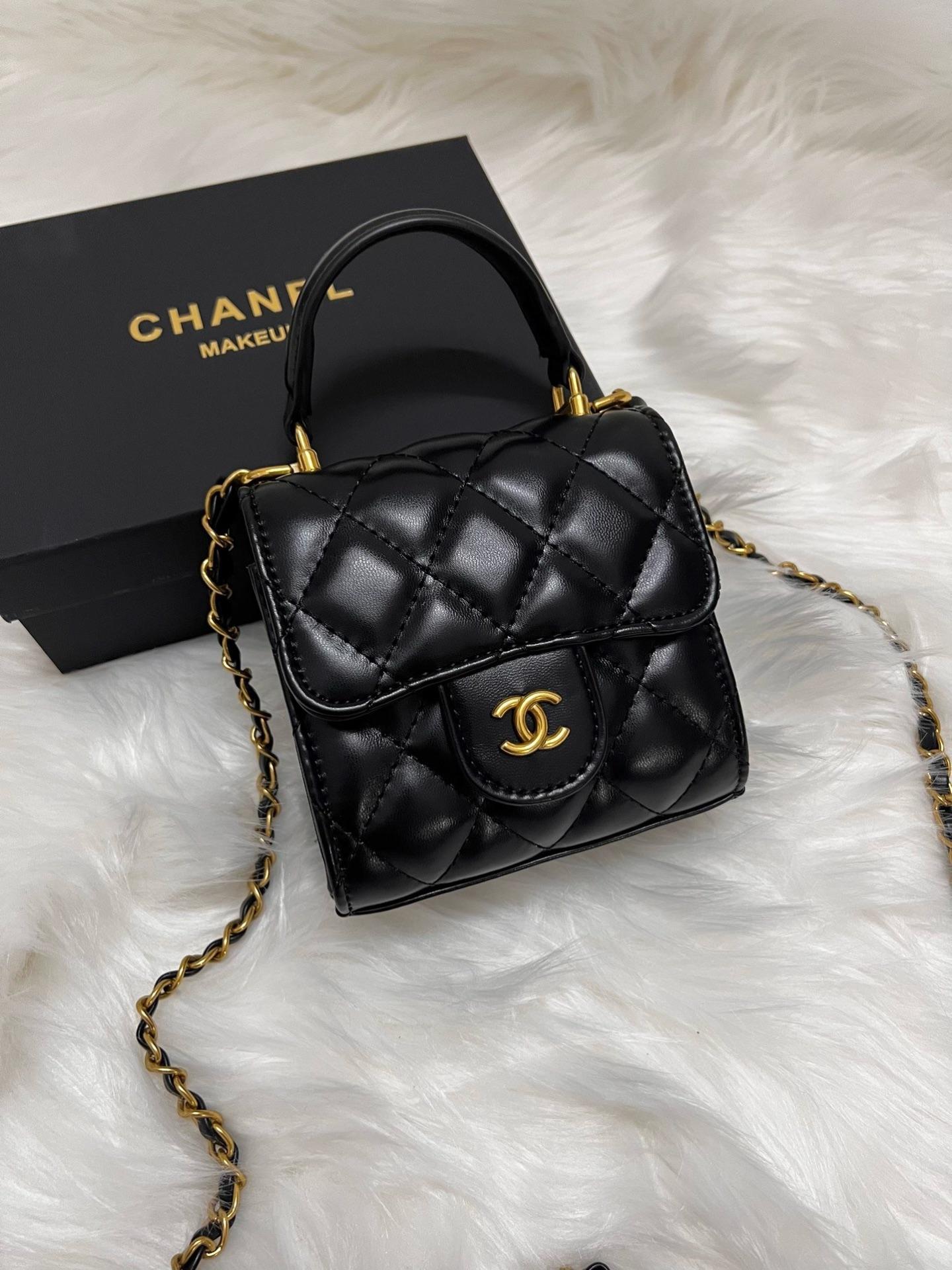 Chanel 手提小废包