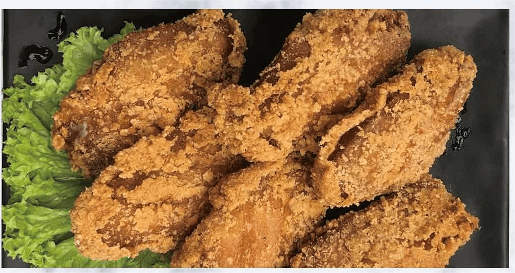 1301 SIGNATURED CHICKEN WING 招牌鸡翅（6pcs）