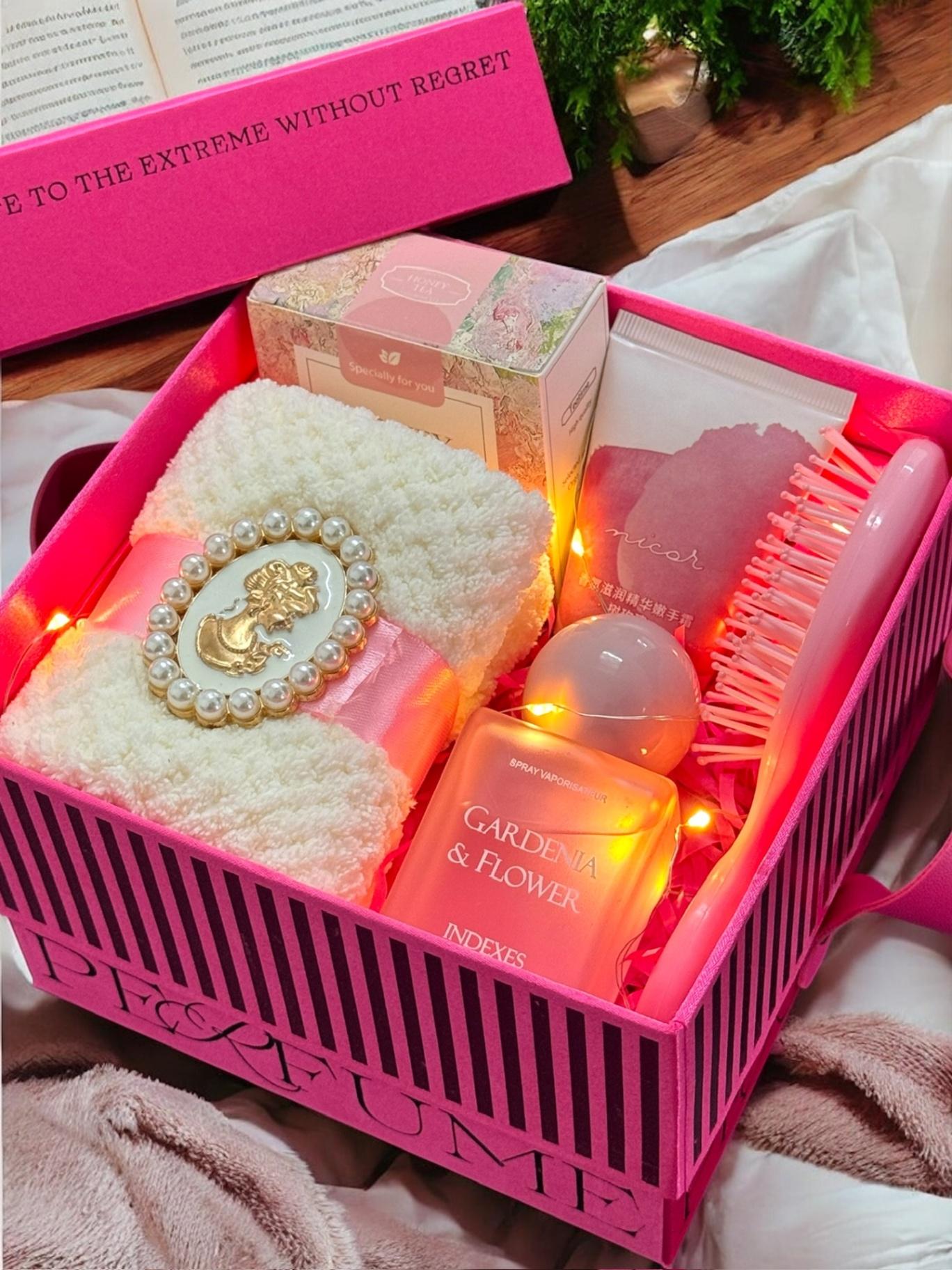 Hot Pink小芭比礼盒
