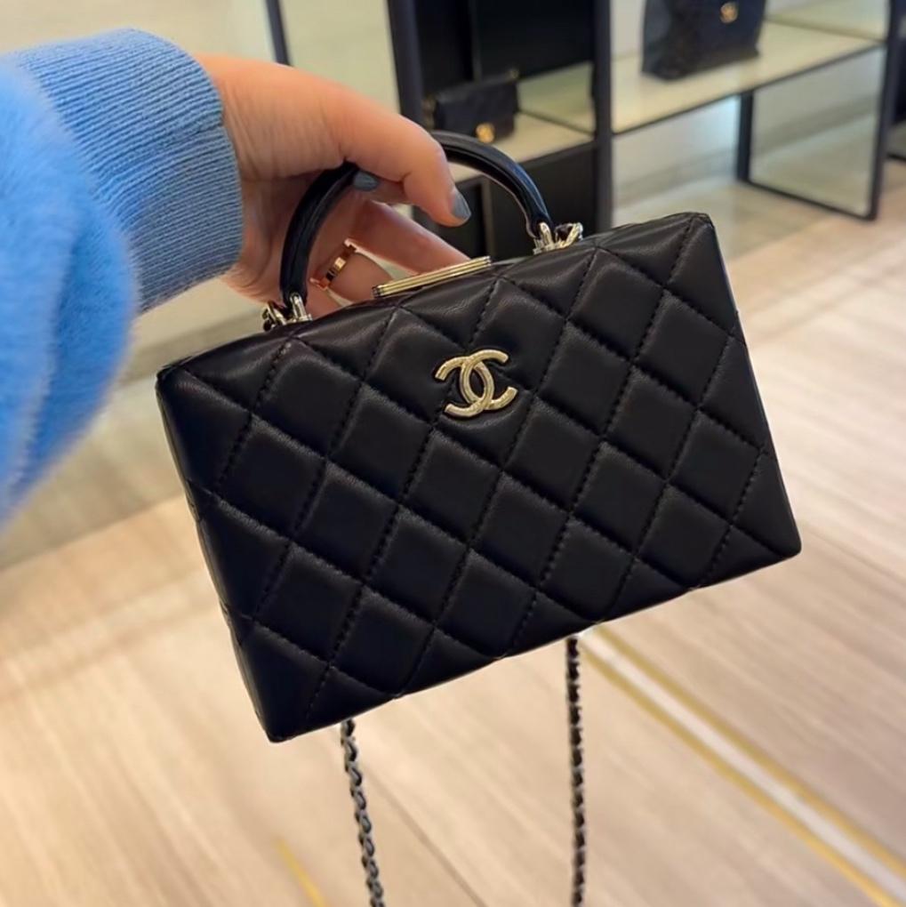 Chanel 24K 化妆盒子包