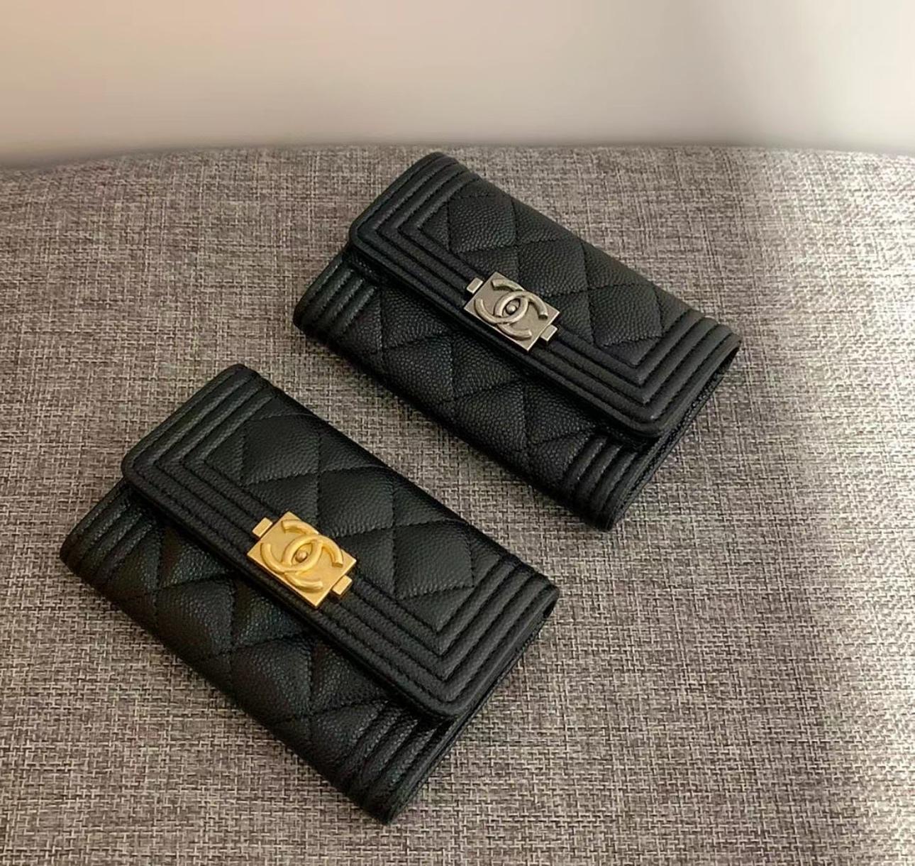 Chanel Leboy荔枝纹卡包