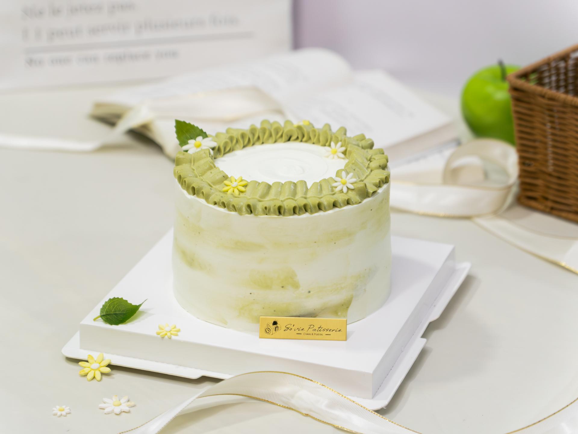 Jasmine Tea Cream Cake