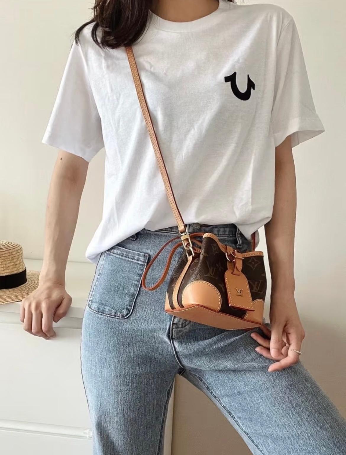 Noe Purse