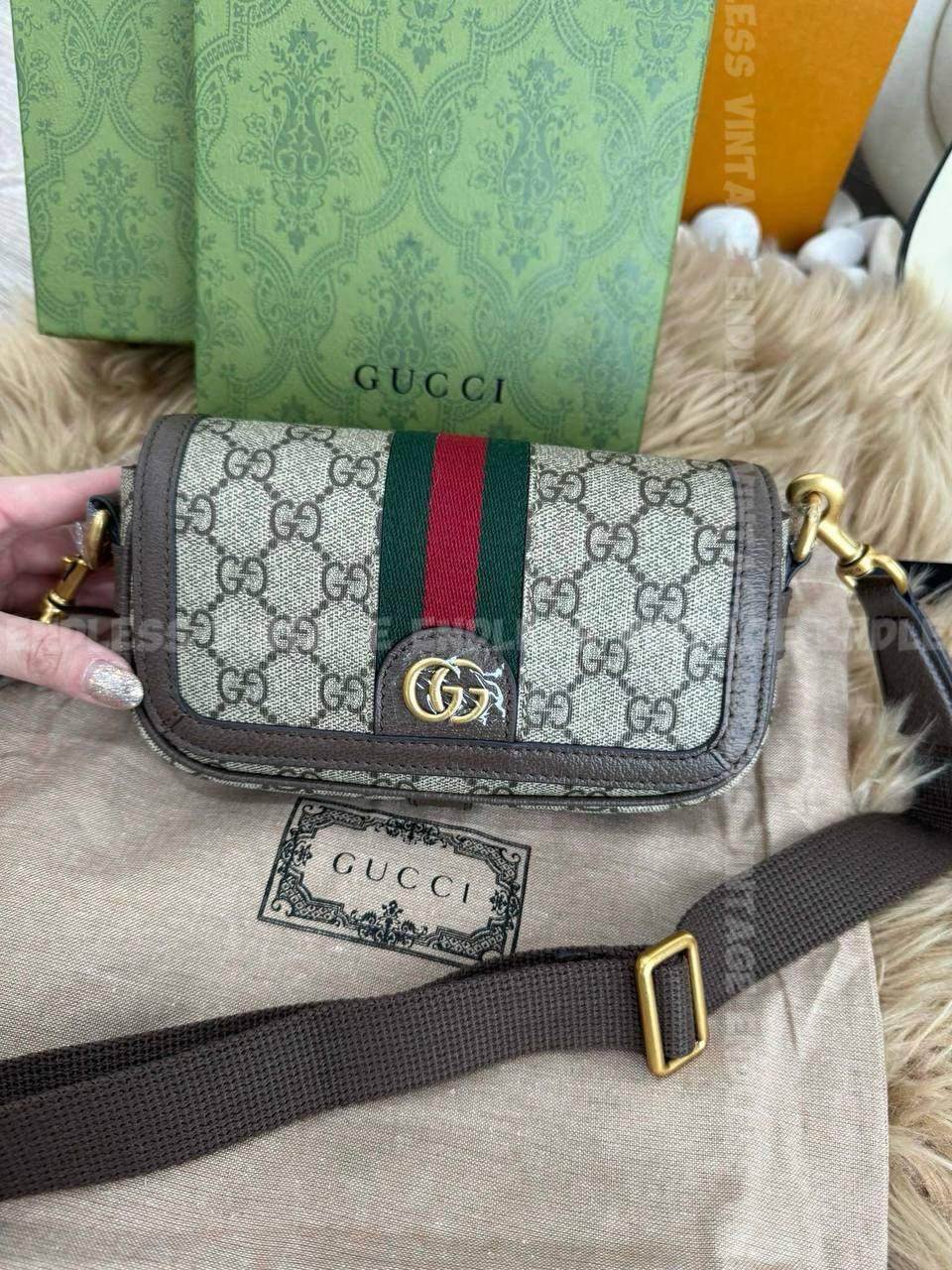 GUCCI 新款翻盖包