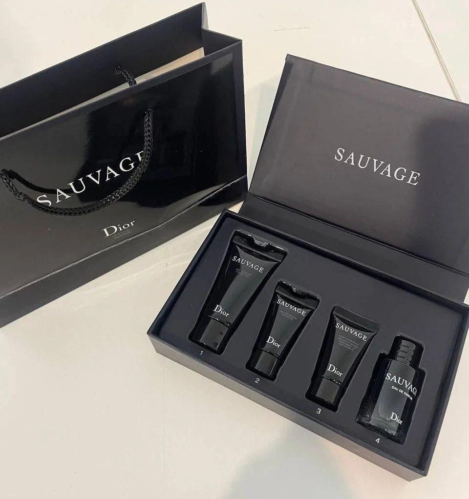 Dior Sauvage The Retual 4 in 1 (with paper bag)