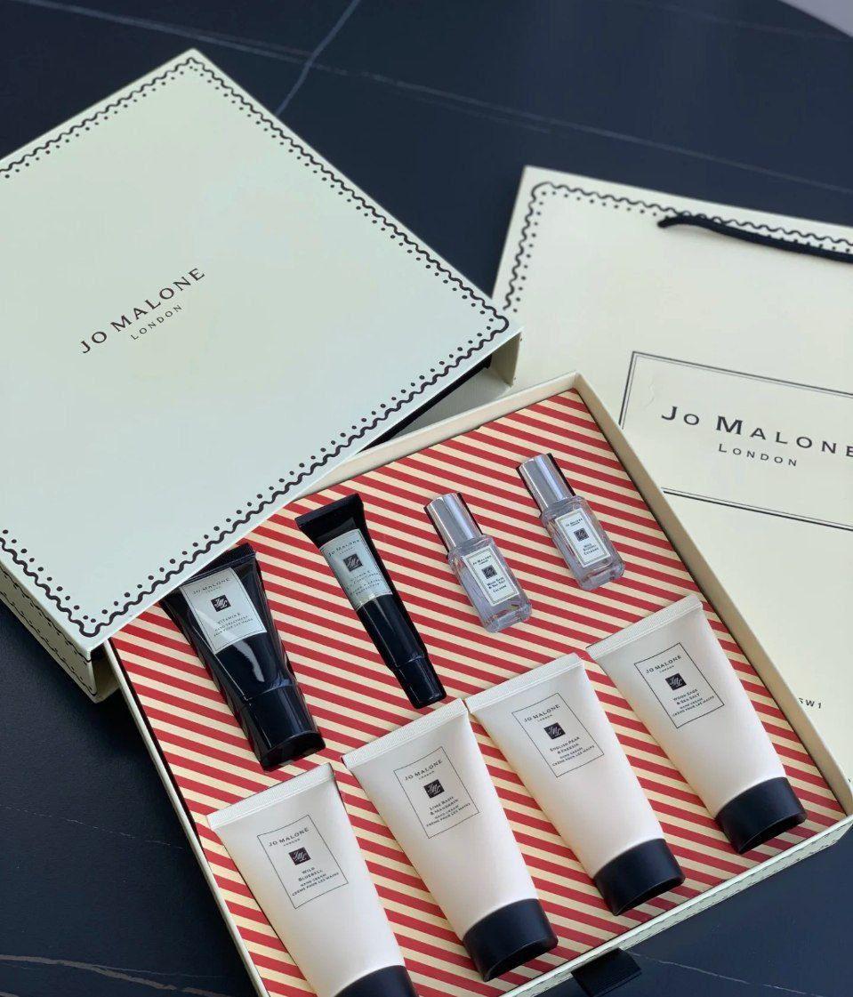 JO MALONE 8 IN 1 SET (4 X HANDCREAM + 2 X COLOGNE PERFUME + HAND TREATMENT + LIP CONDITIONER) (With Paper bag)