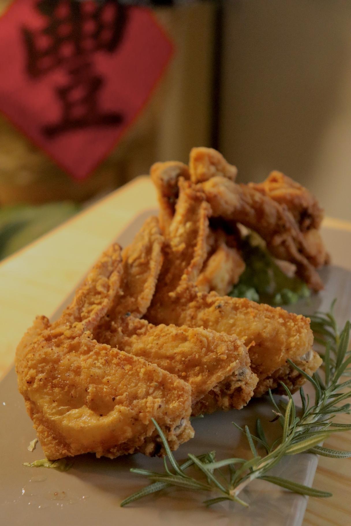 S2 Crispy Chicken Wings 招牌炸鸡