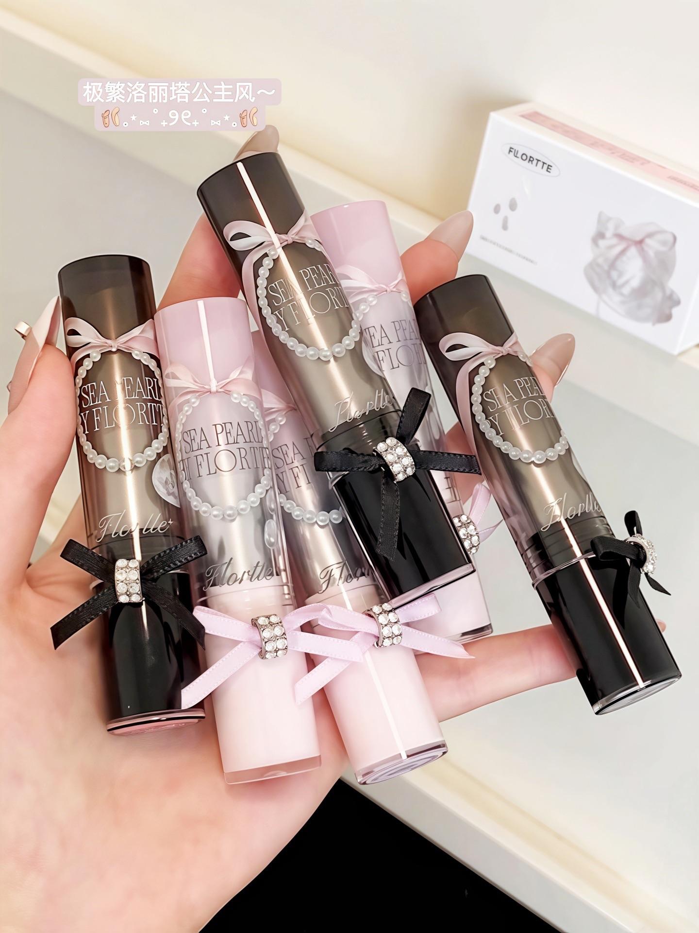 FLORTTE玻璃海系列固体唇蜜