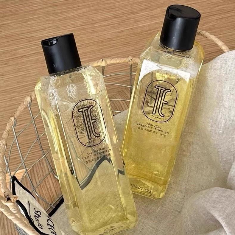 TE香水沐浴露 260ml