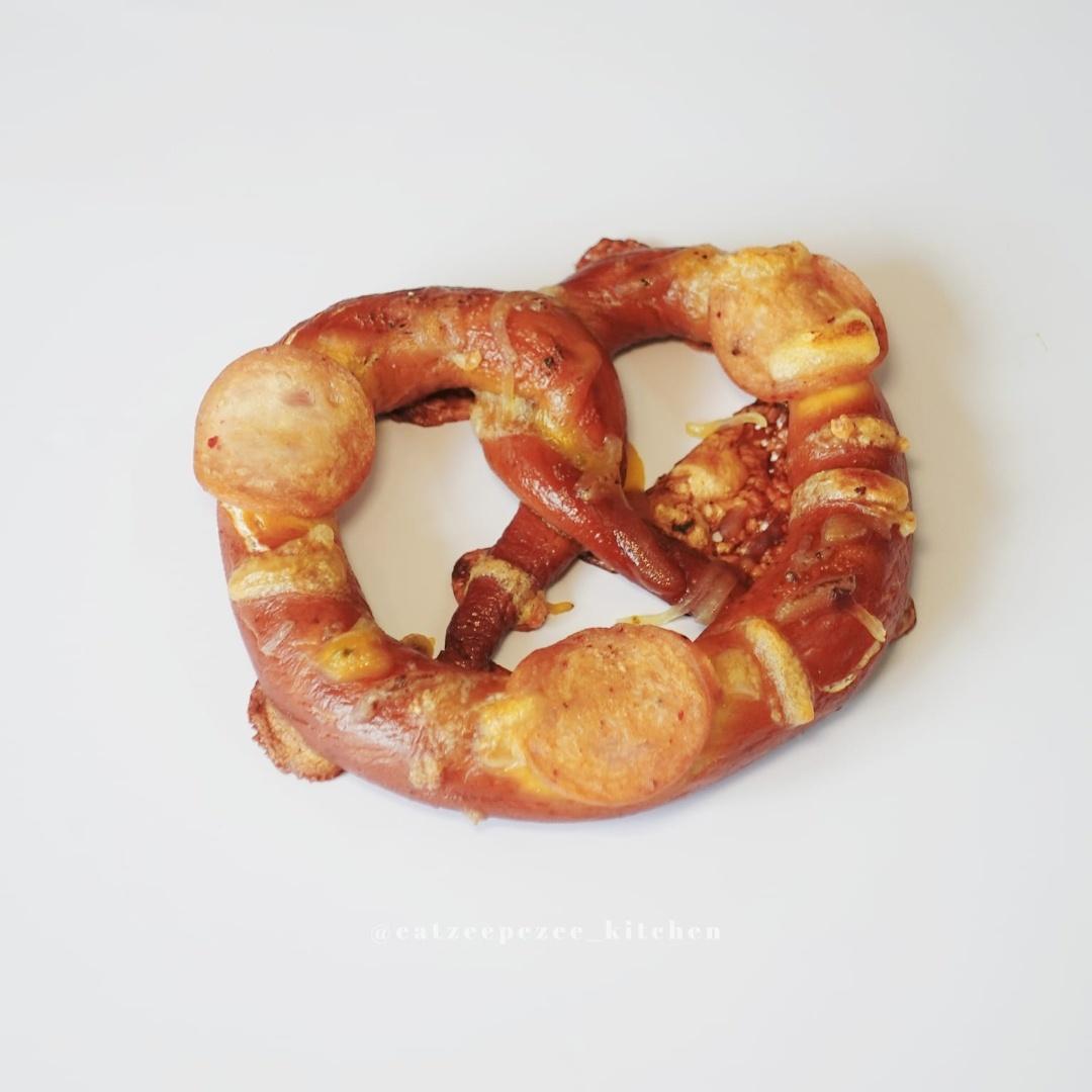 Pepperoni Pretzel🥨熏肠起司碱水结