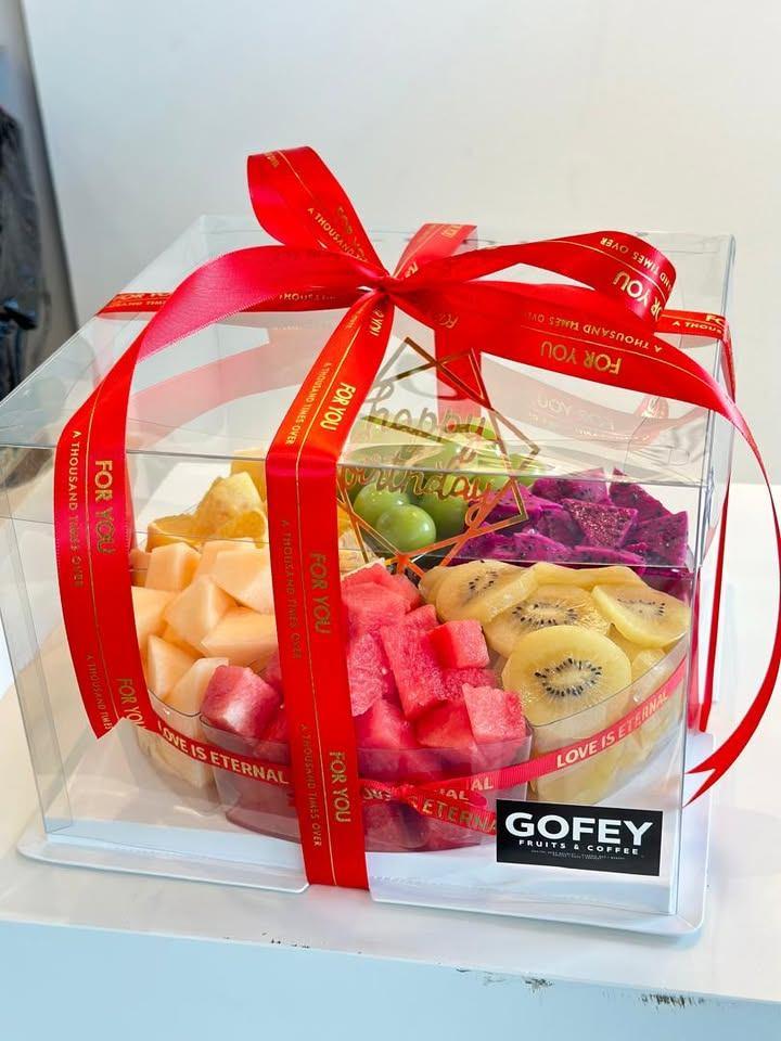 Birthday Fruits 'Cake'