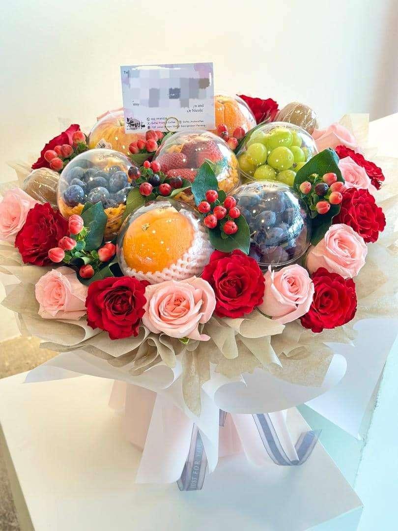 Eternal Romance Roses Fruits Bouquet