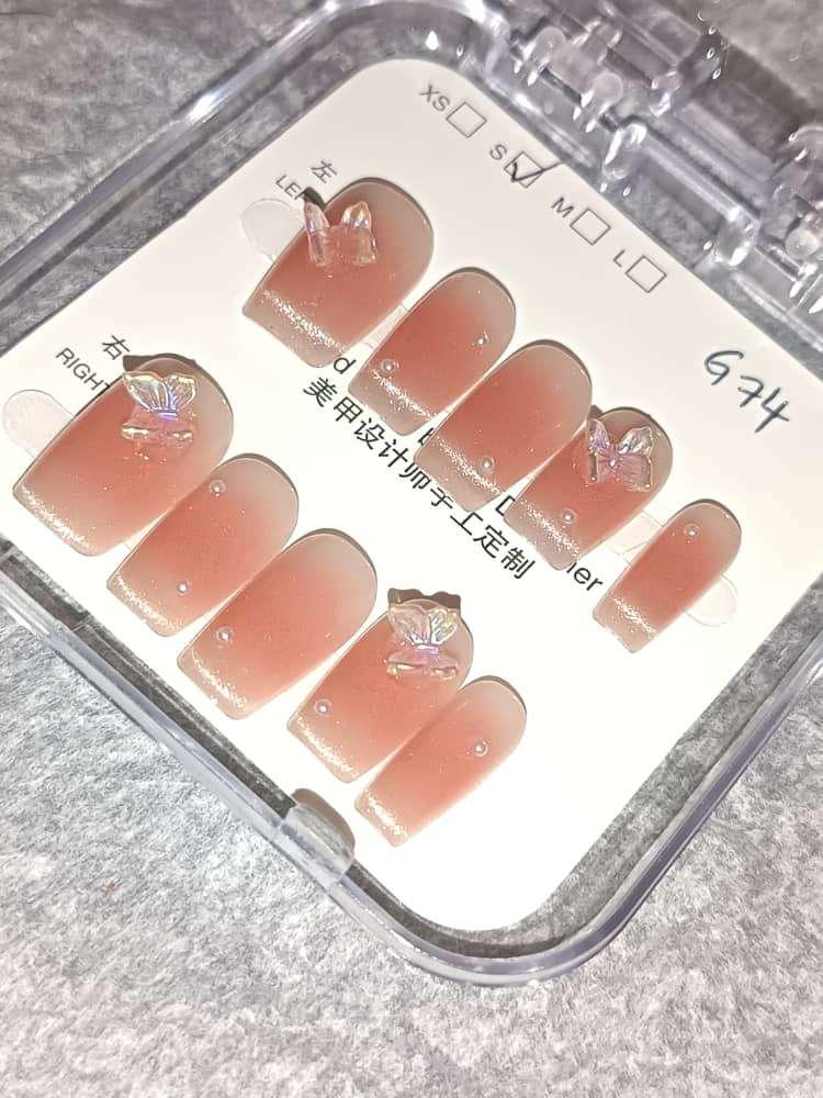 蝴蝶猫眼腮红