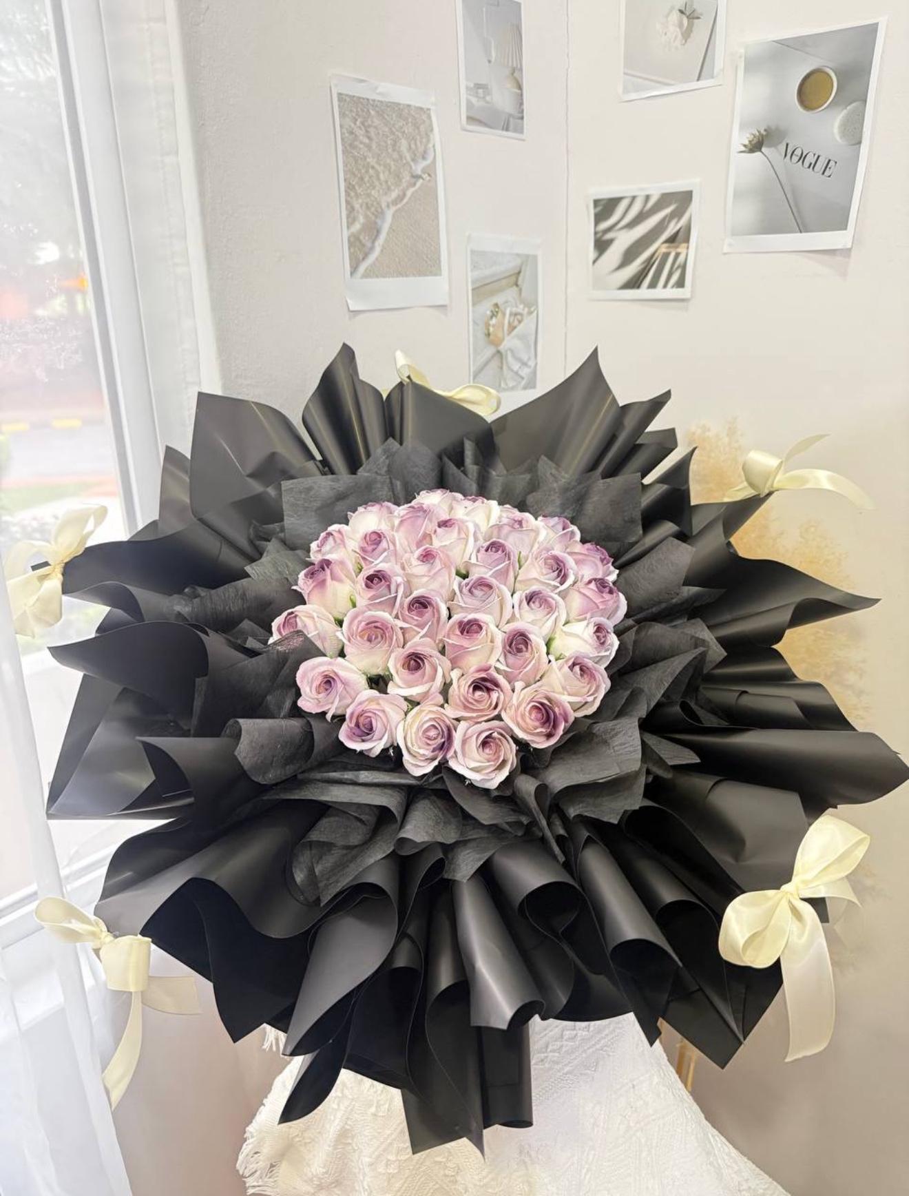 (Z08) 33 stalks soap flower bouquet