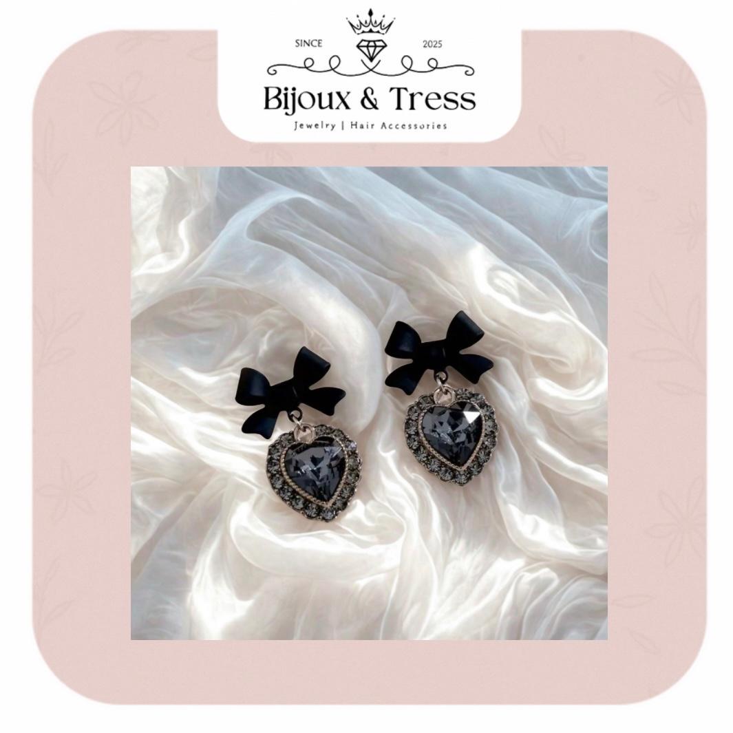 Elegant Black Bow & Heart-Shaped with Sparkling Gemstone