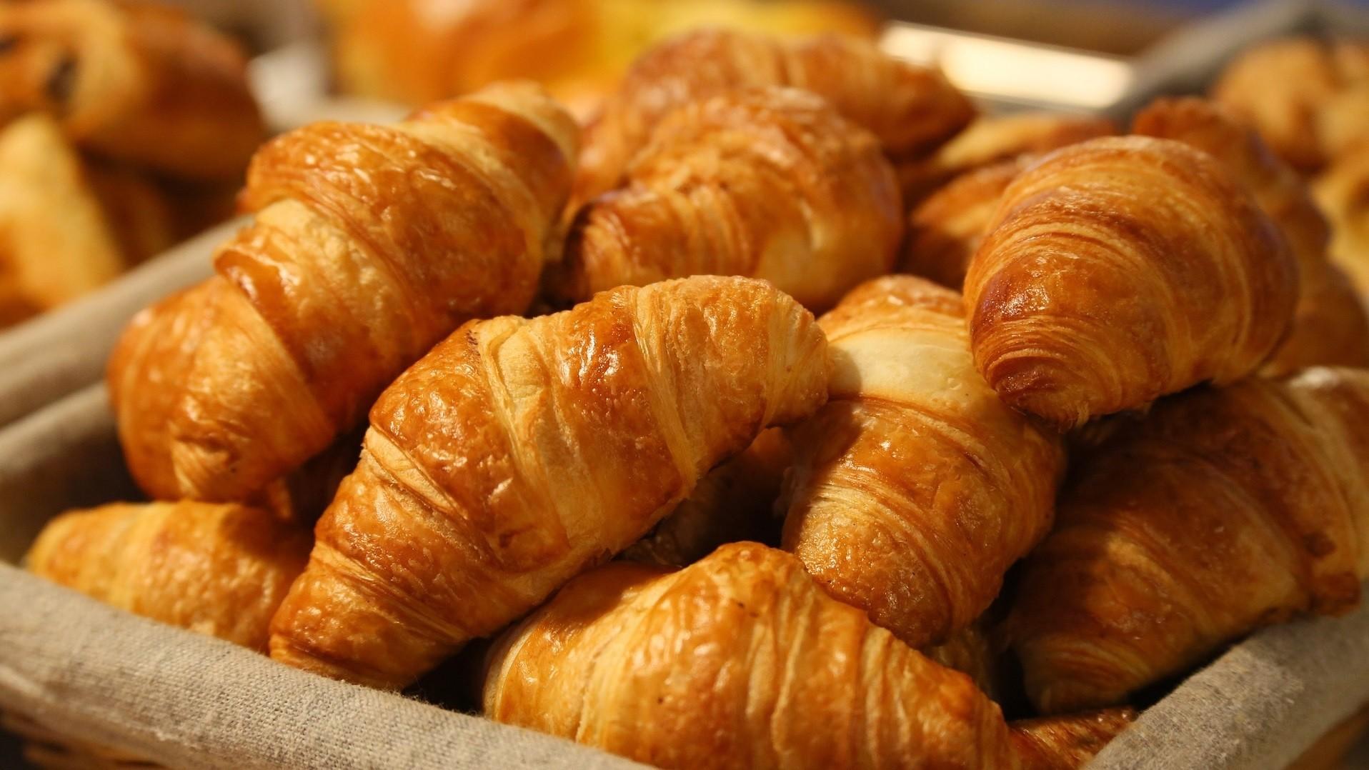 Butter French Croissant (M) 9pcs/pack