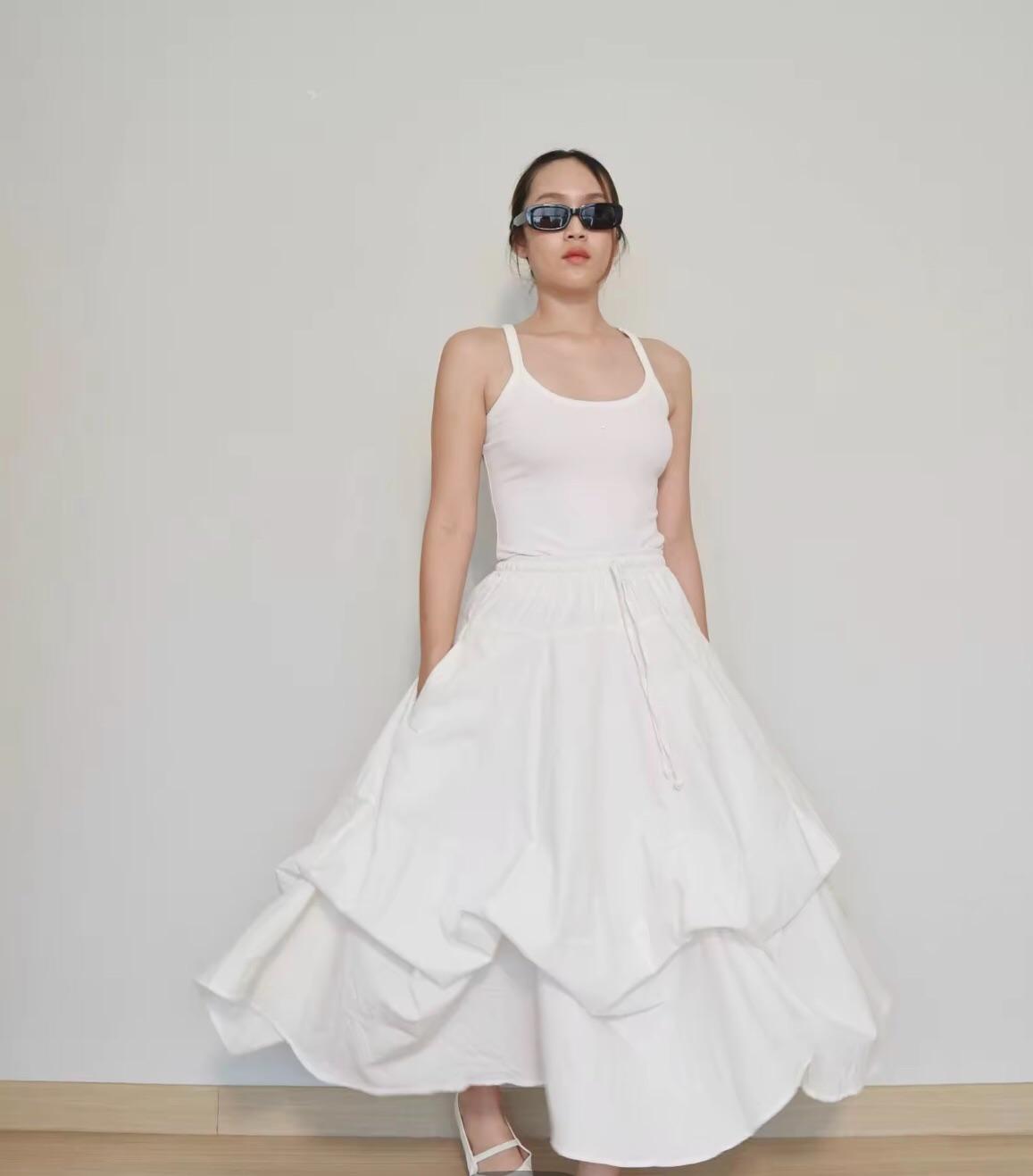 White Balloon Skirt