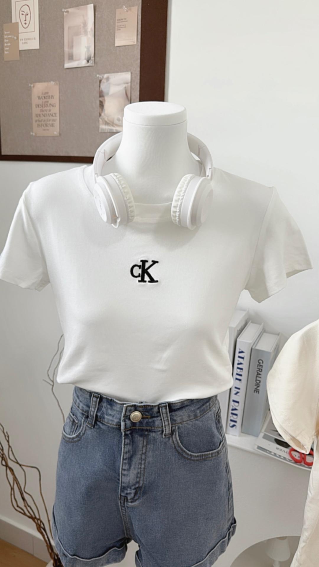 CK 刺绣莫代尔棉上衣