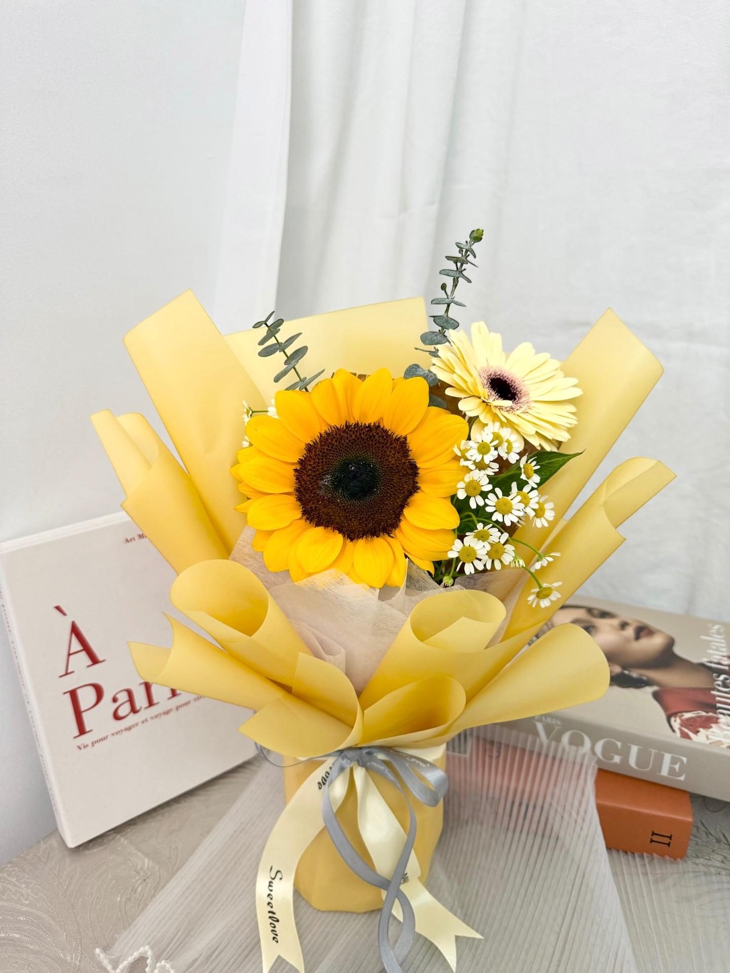 LITTLE WARM HUG - Sunflower