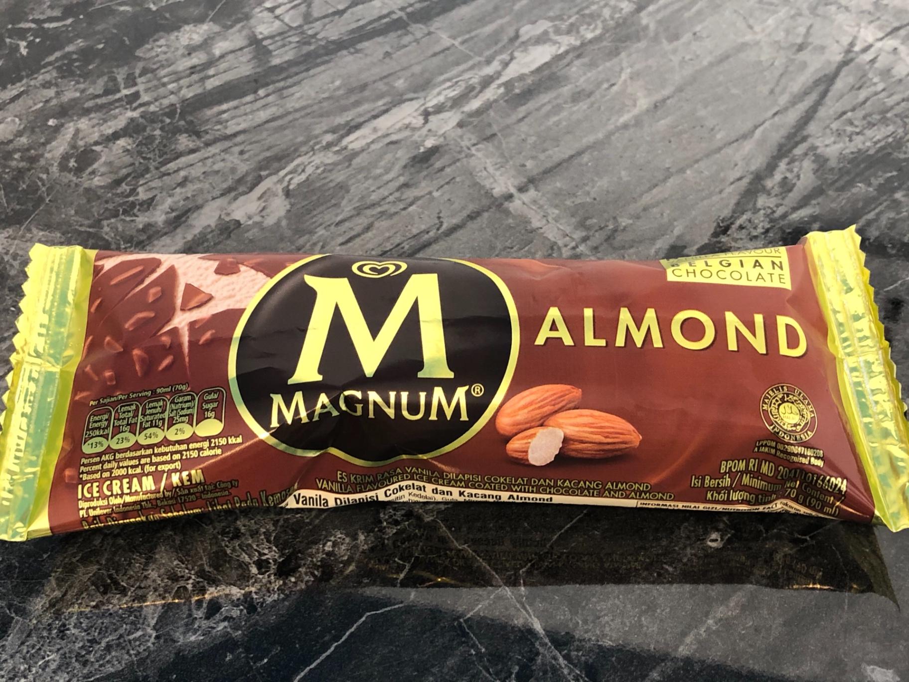 Walls Magnum almond Belgian chocolate