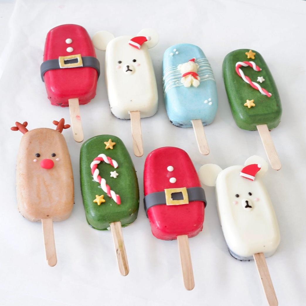 Christmas Themed Cakesicles (8pcs)